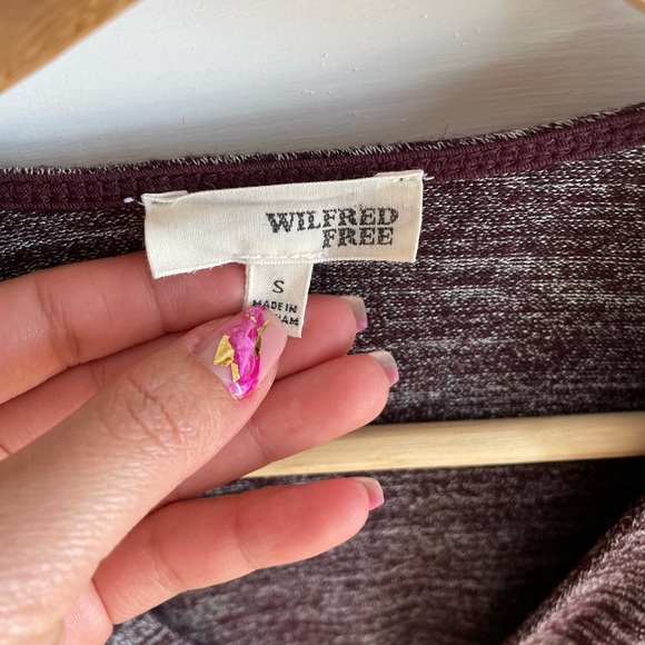 Wildfred Free Long Sleeved Crop Top V neck Size Small - Picture 4 of 6